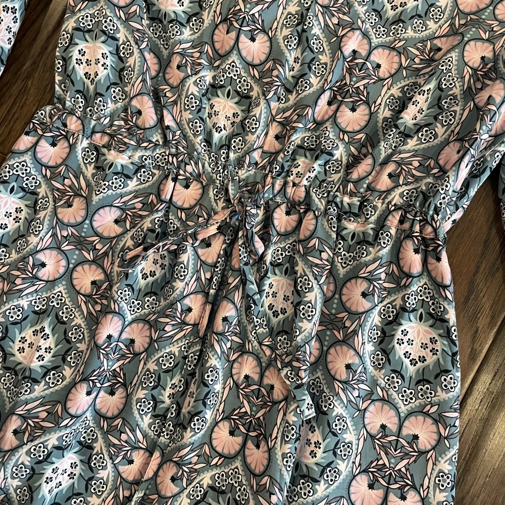 Loft Dress - Picture 3 of 6